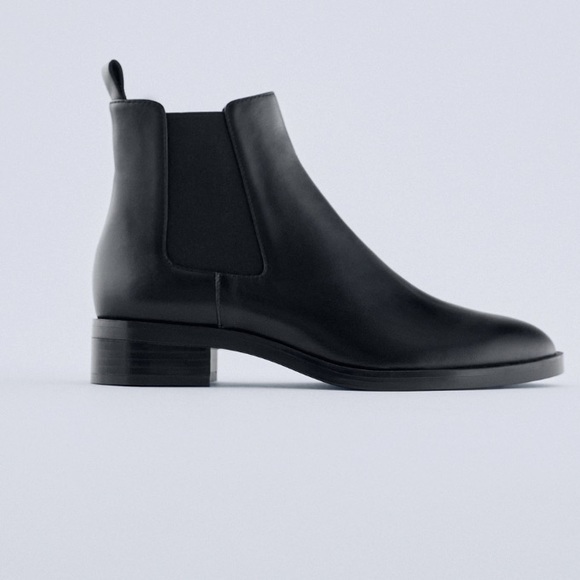 Zara Shoes - Zara Leather ankle booties